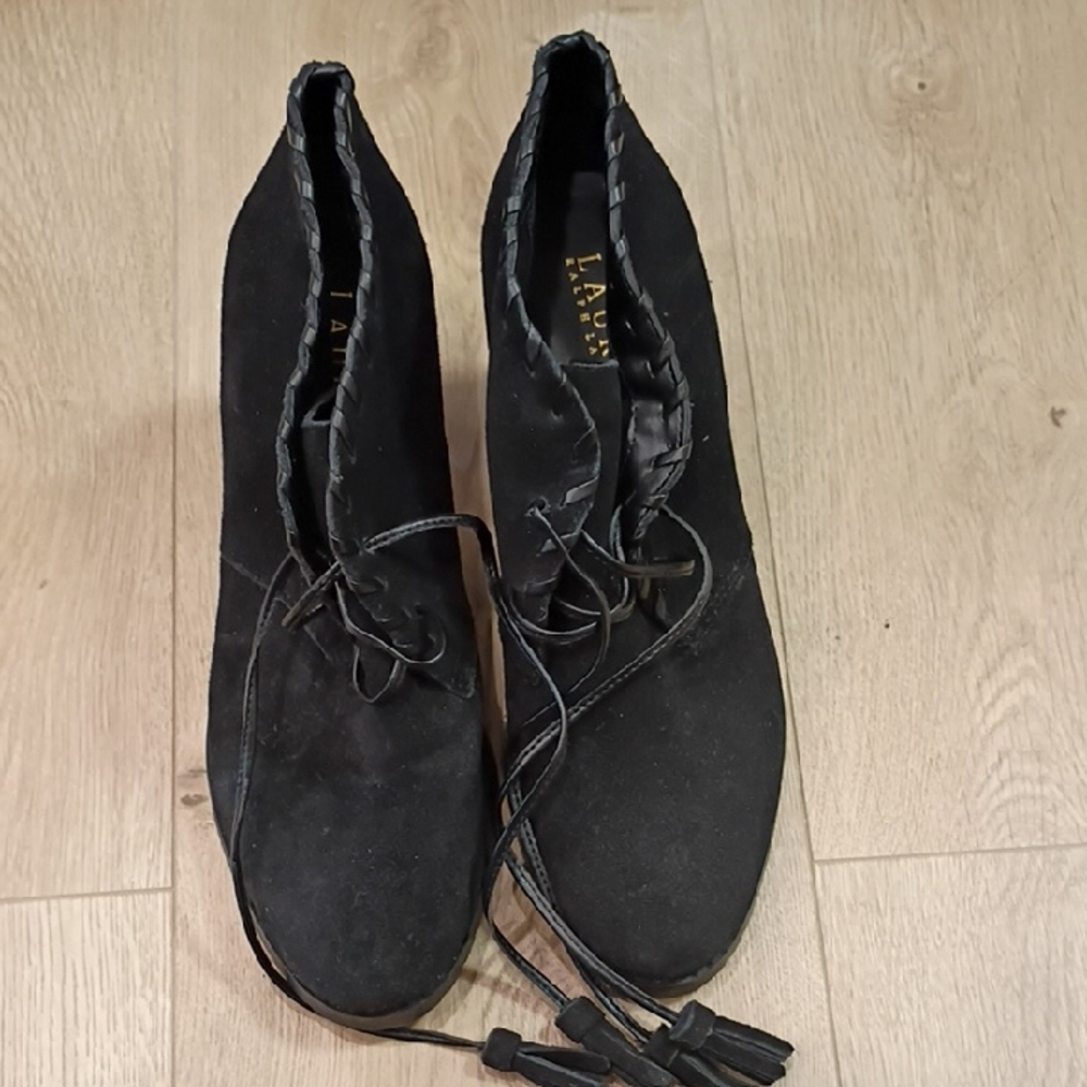 Ralph Lauren Size 7 Black Suede Lace-Up Oxford Flats 📚✍️